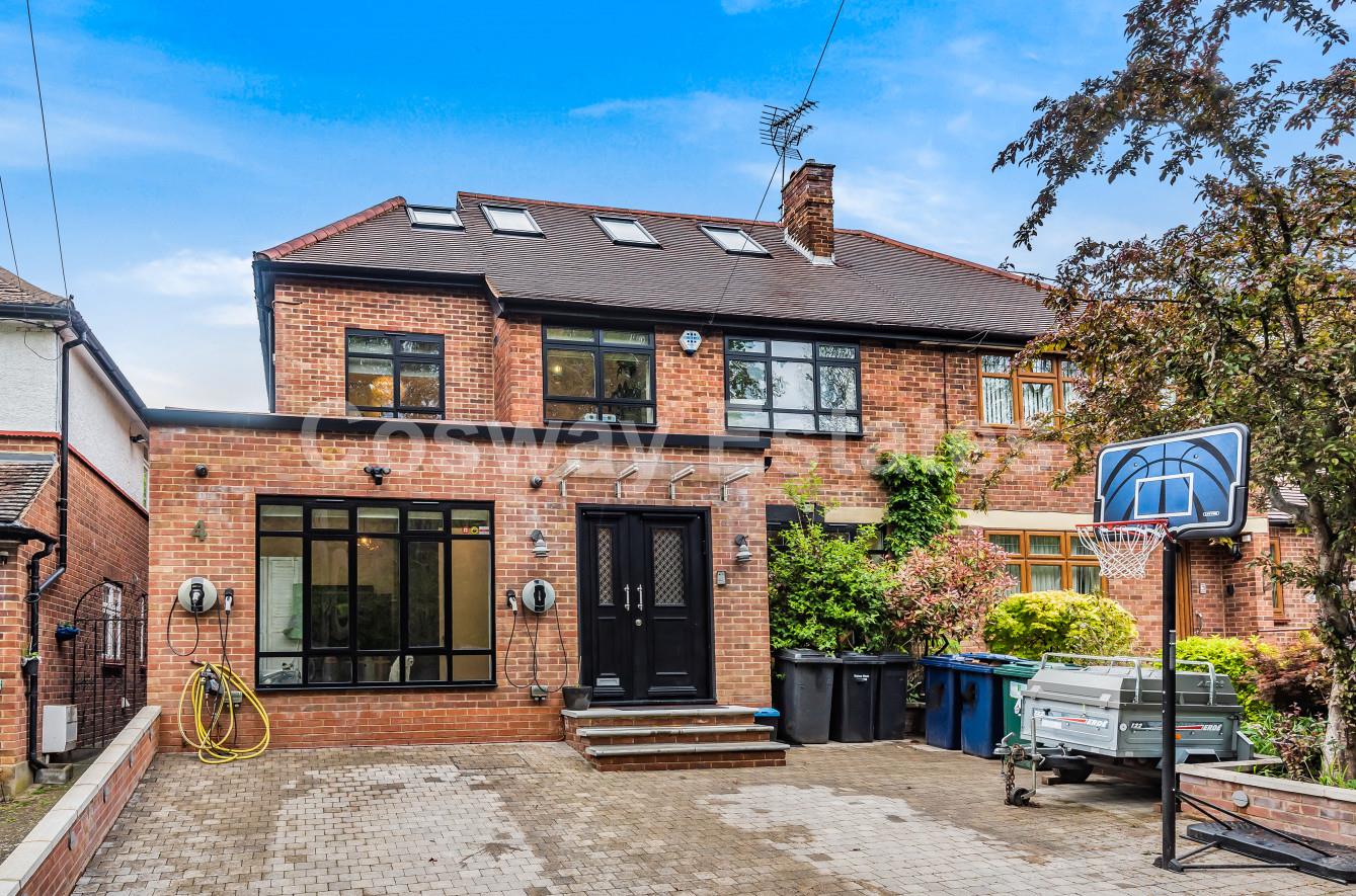 Reddings Close, Mill Hill